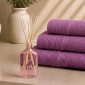 Soft Romance Spa Σετ: 3 Πετσέτες 600gsm 100% Βαμβάκι Πεννιέ Dark Lilac & Estia Ginger Lily Αρωματικό Χώρου 200ml με Sticks