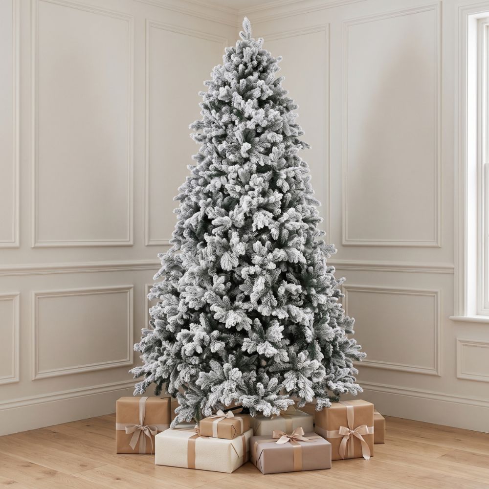 Χριστουγεννιάτικο Δένδρο FLOCKED SUGAR PINE 240εκ. Χιονισμένο με Μεταλλική Βάση Iliadis 78099