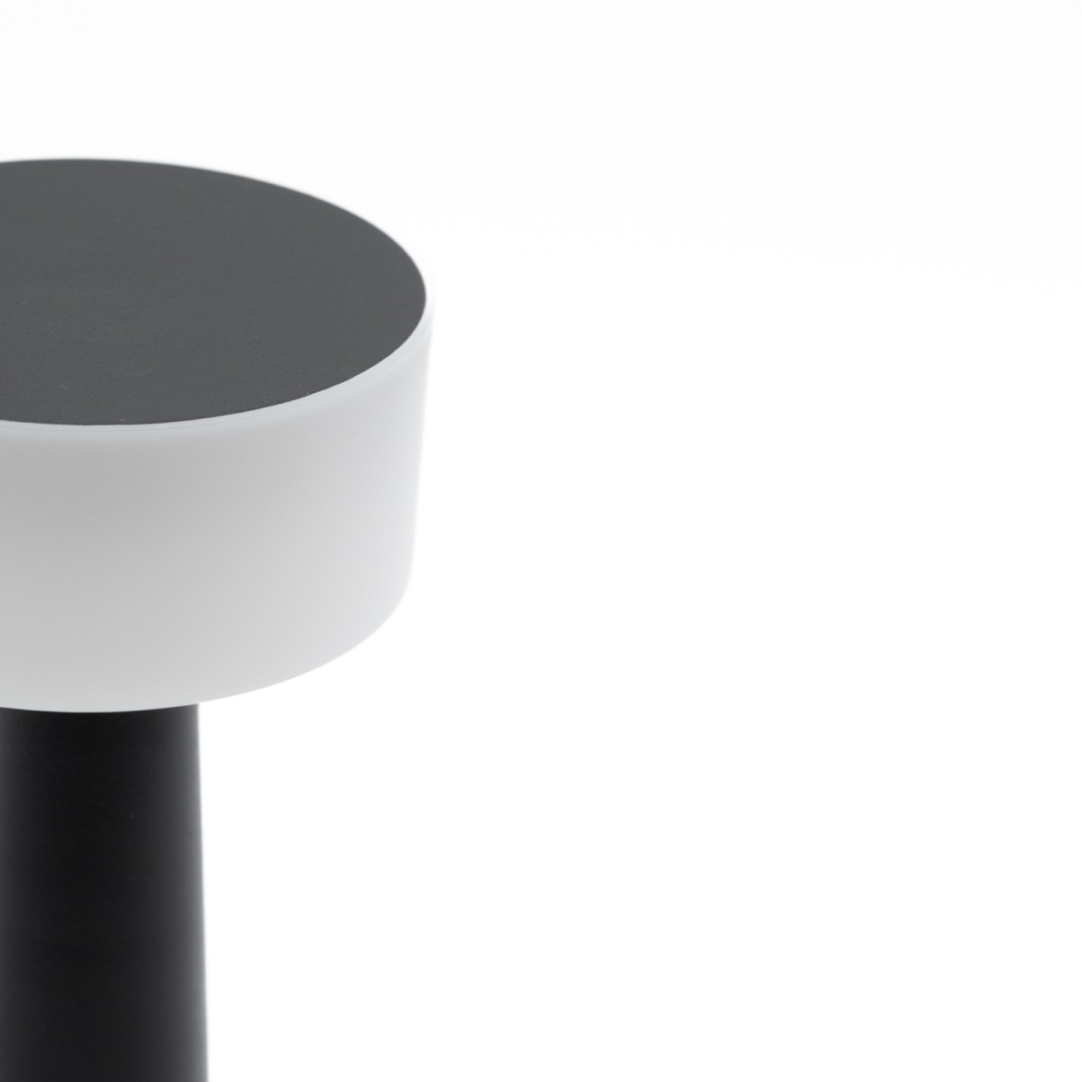 Επιτραπέζιο Φωτιστικό LED Μαύρο Μεταλλικό – Επαναφορτιζόμενο με USB, Μπαταρία 1200mAh