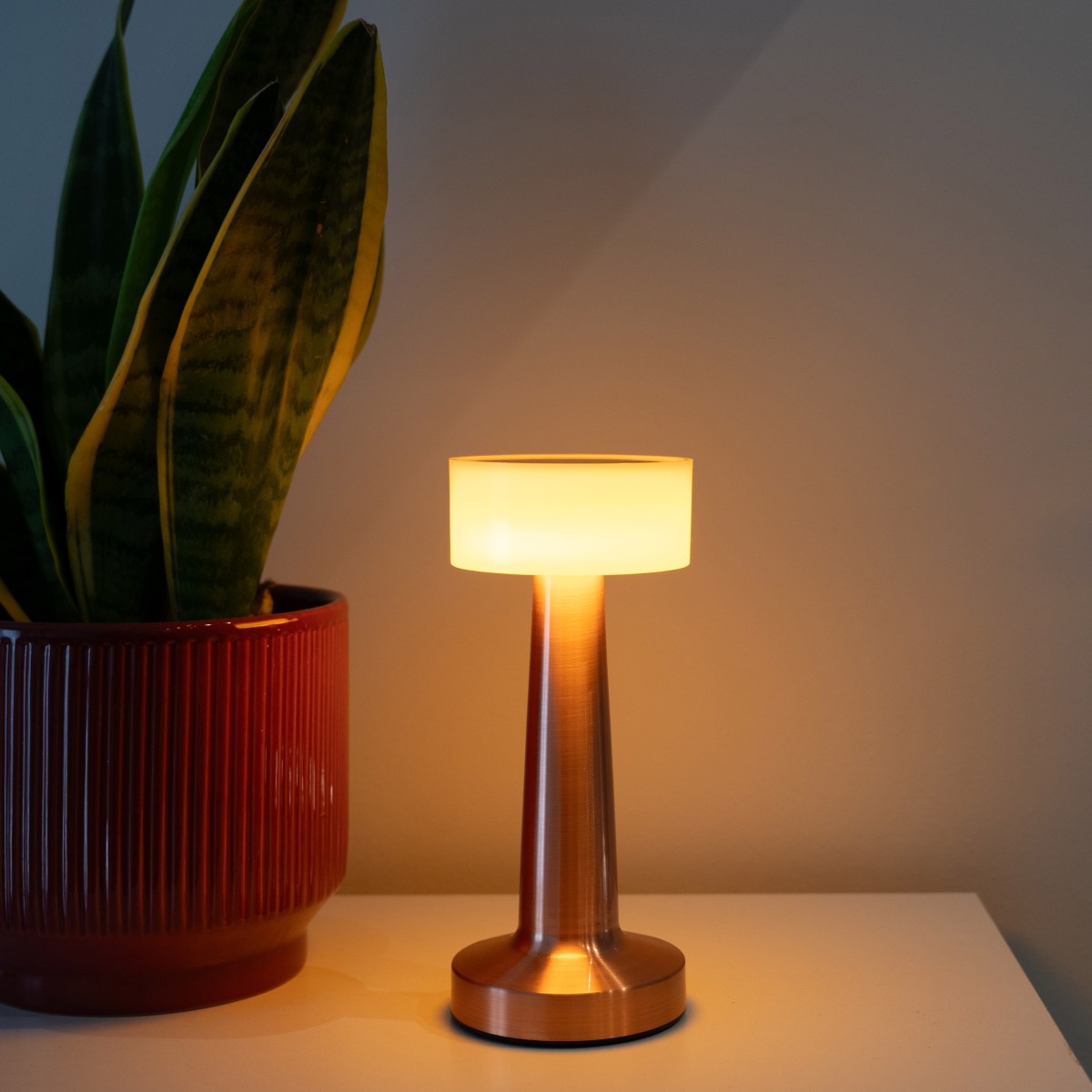 Επιτραπέζιο Φωτιστικό LED Μπρονζέ Μεταλλικό – Επαναφορτιζόμενο με USB, Μπαταρία 1200mAh