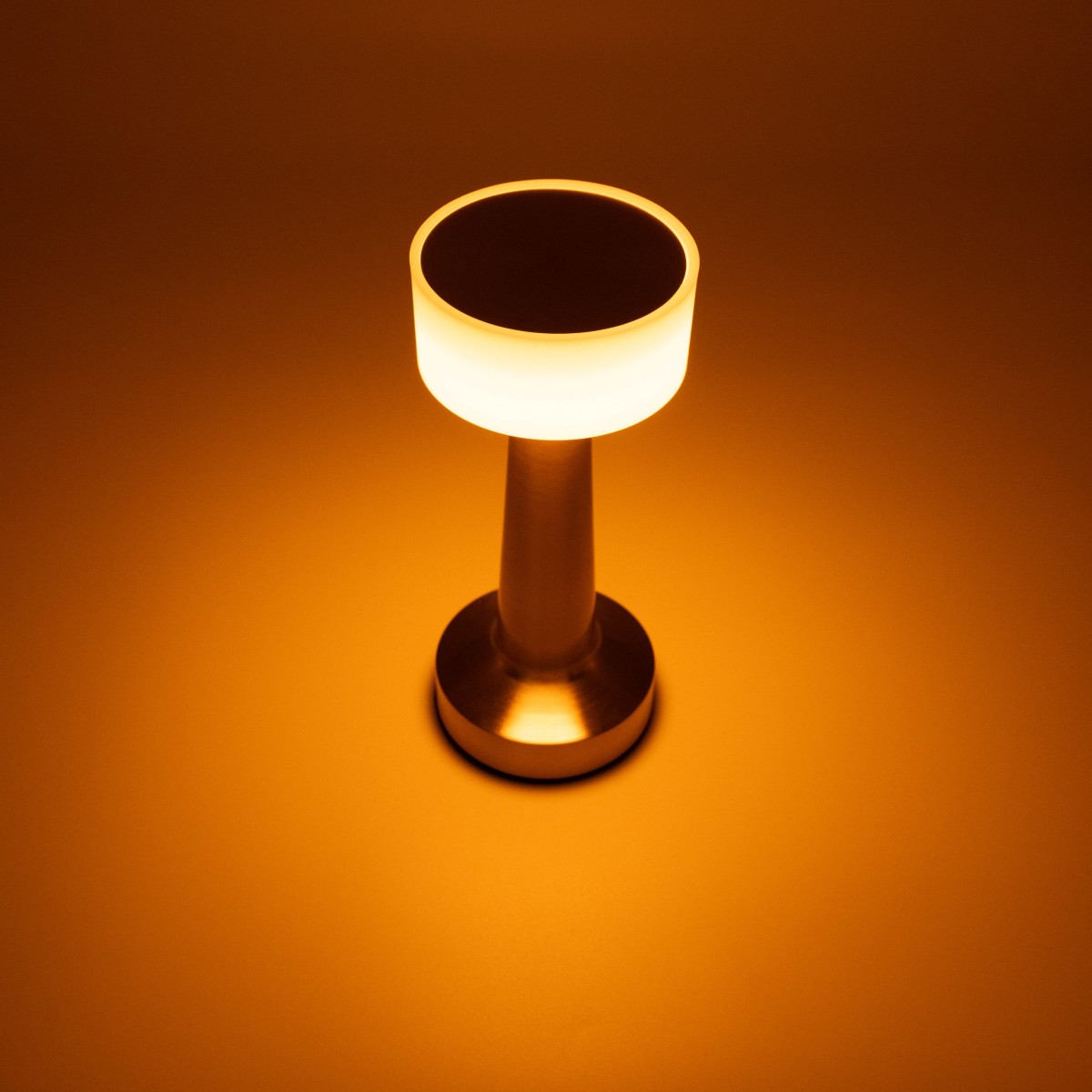 Επιτραπέζιο Φωτιστικό LED Ασημί Μεταλλικό – Επαναφορτιζόμενο με USB, Μπαταρία 1200mAh