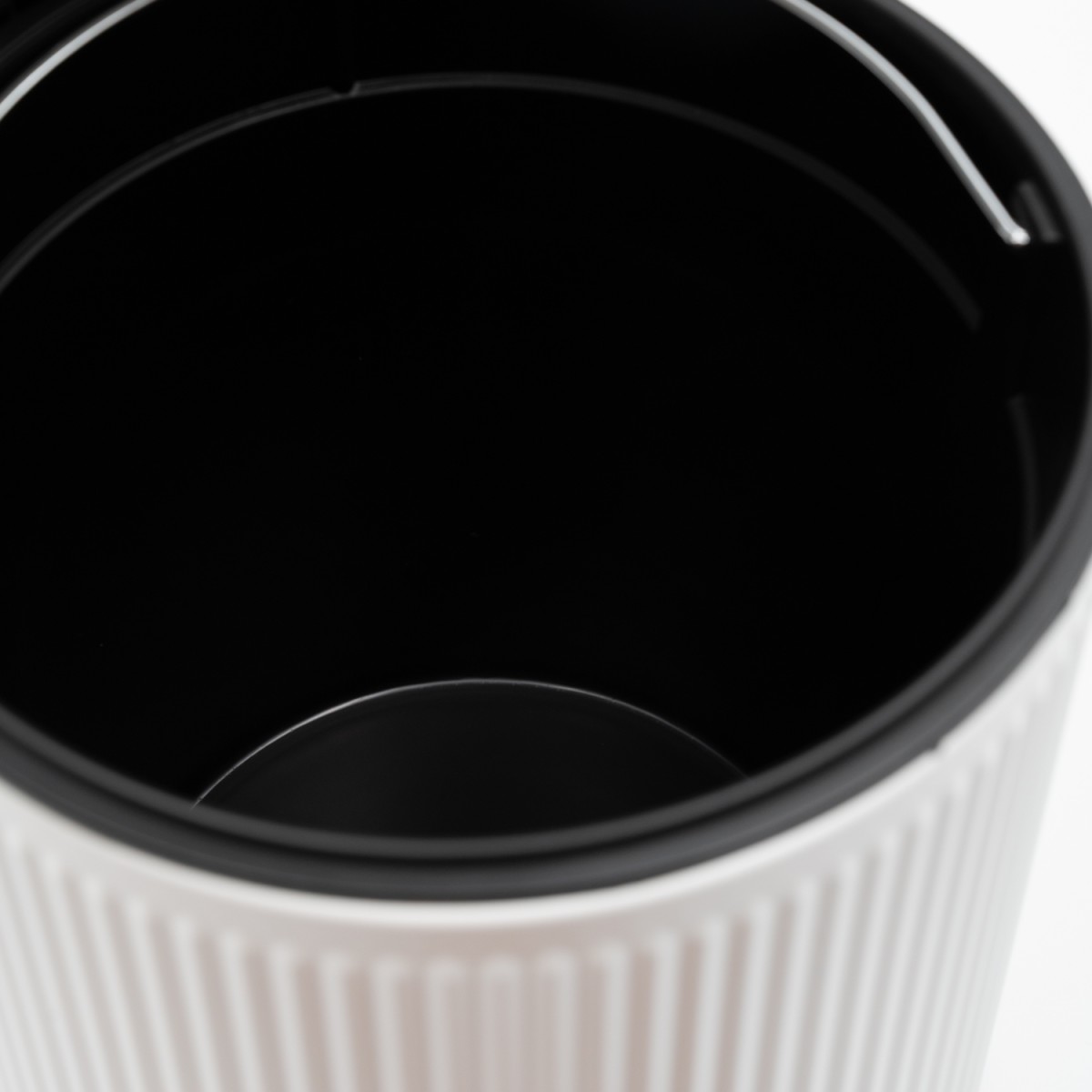 Circle White Σετ Πεντάλ 5lt με Soft Close & Πιγκάλ Μεταλλικό