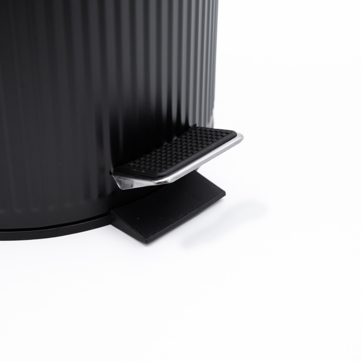 Circle Black Σετ Πεντάλ 5lt με Soft Close & Πιγκάλ Μεταλλικό