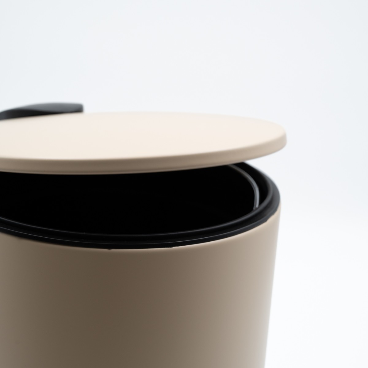 Hotel Classic Ochre Σετ Πεντάλ 5lt με Soft Close & Πιγκάλ Μεταλλικό