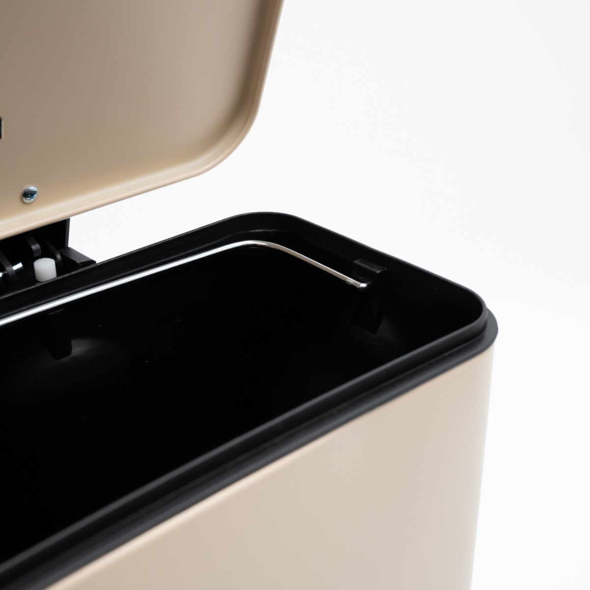 Hotel Cubic Ochre Σετ Πεντάλ 5lt με Soft Close & Πιγκάλ Μεταλλικό