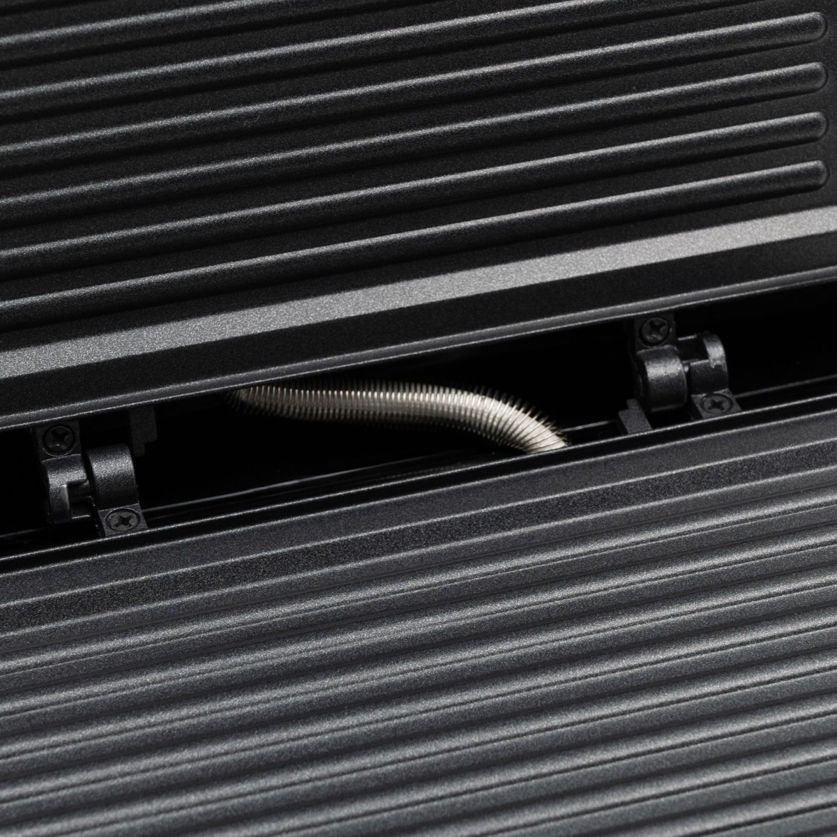 TNS Τοστιέρα 750W με Αντικολλητικές Πλάκες Γκριλ για 2 Τοστ