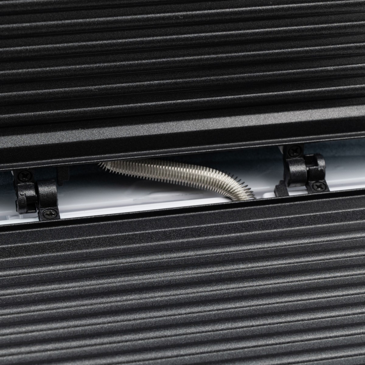 TNS Τοστιέρα 750W με Αντικολλητικές Πλάκες Γκριλ για 2 Τοστ