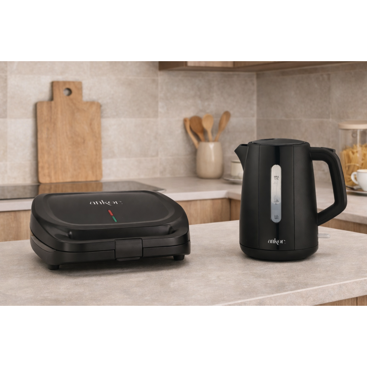 Ankor Black Σετ Συσκευών Κουζίνας – Τοστιέρα 1300W 4 Θέσεων & Βραστήρας 2200W 1.7Lt