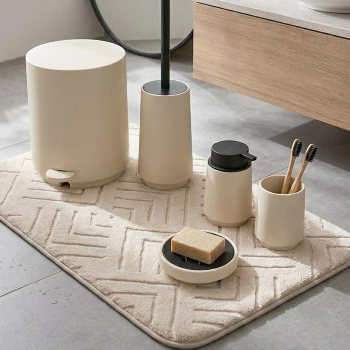 Nordic Sand Master Complete Σετ Μπάνιου 6 Τεμαχίων: Κάδος 5L Soft Close, Πιγκάλ, Σετ Νιπτήρα ABS Rubber Soft-Touch & Πατάκι Memory Foam 50x80cm