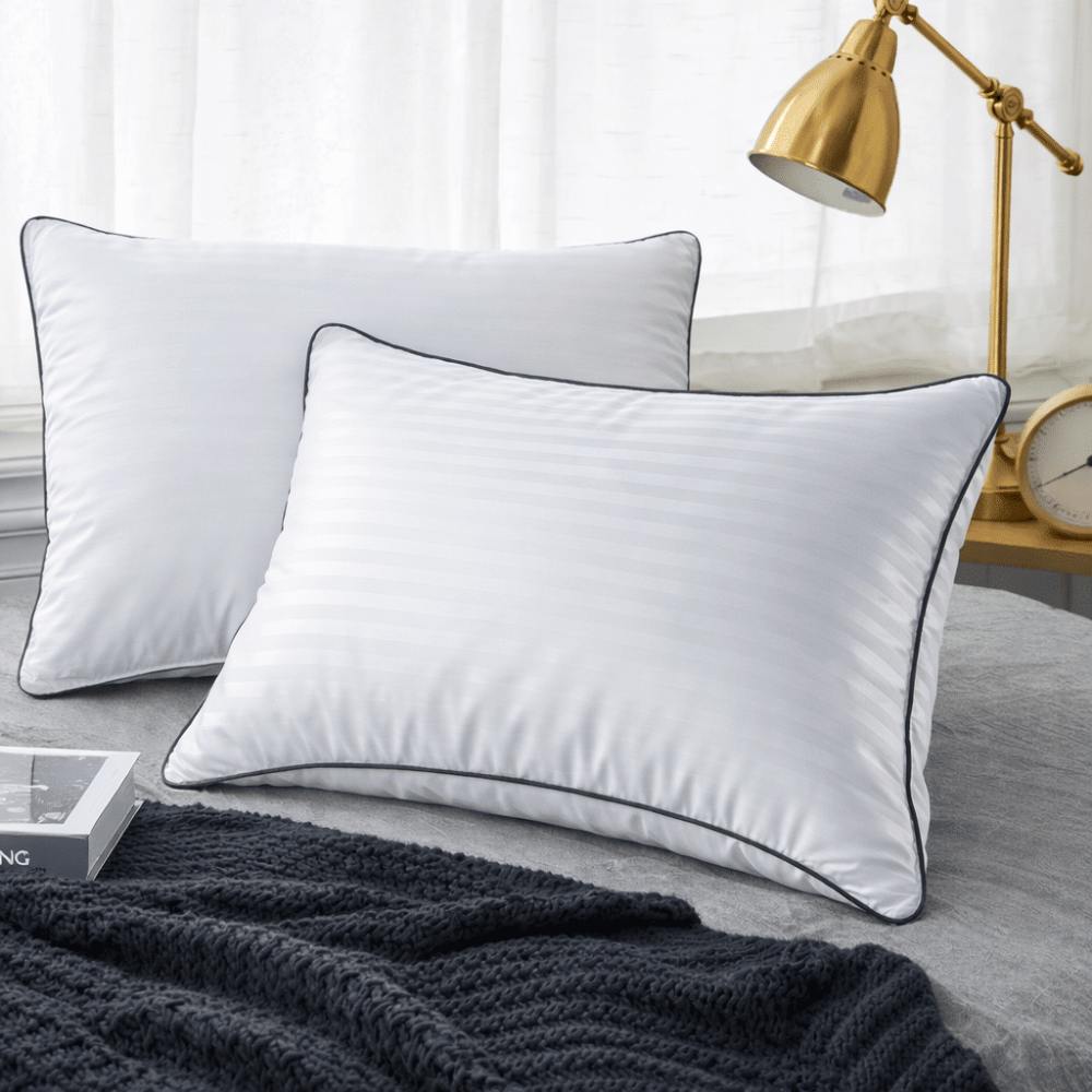 Premium Ξενοδοχειακό Μαξιλάρι (50x70) 950gsm – Ριγέ με Γκρι Ρέλι & Μέτρια Σκληρότητα