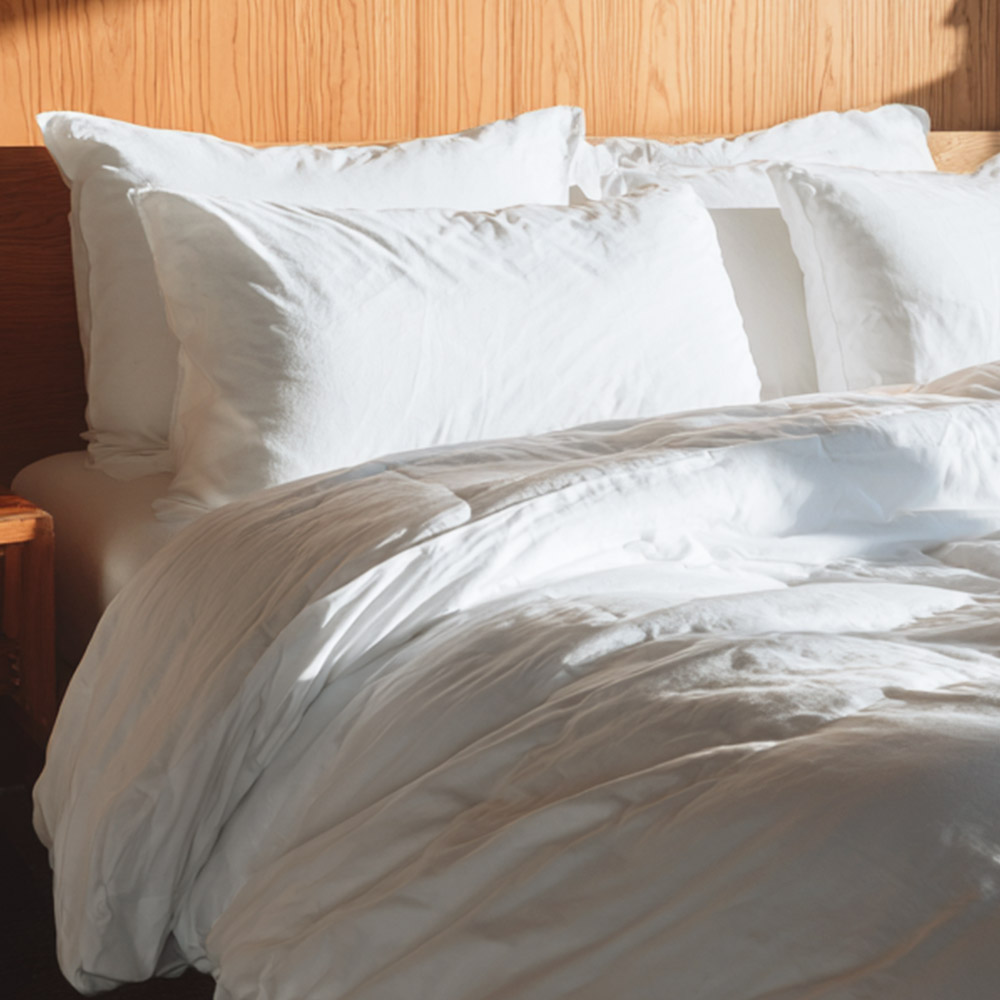 Σετ Ξενοδοχείου Astron Italy – Πάπλωμα 260gr Μονό (160x240), Παπλωματοθήκη Λευκή & Μαξιλάρι Ύπνου