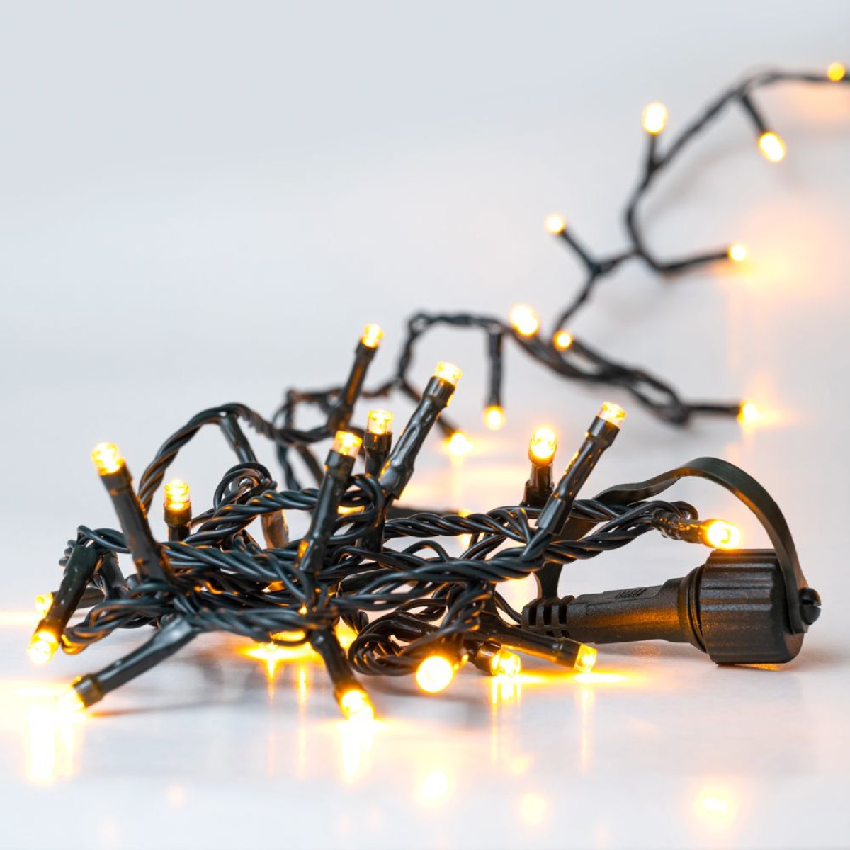 200 LED με Πράσινο Καλώδιο Ζεστό Φως Επεκτεινόμενο Σταθερό 10m Εσωτερ. & Εξωτ. Χώρου Iliadis 68819