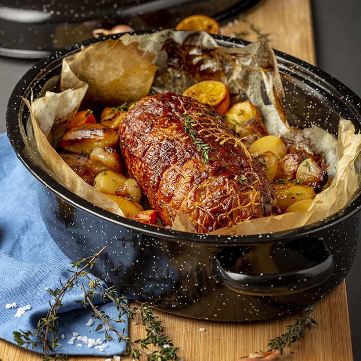 Sidirela Γάστρες Εμαγιέ με Σχάρα – Σετ 2τμχ (36x26 & 42x32) για Φούρνο – Αντικολλητικές, Ανθεκτικές & Ιδανικές για Οικογενειακά Γεύματα Sidirela Γάστρες Εμαγιέ με Σχάρα – Σετ 2τμχ (36x26 & 42x32) για Φούρνο – Αντικολλητικές, Ανθεκτικές & Ιδανικές για Οικογενειακά Γεύματα